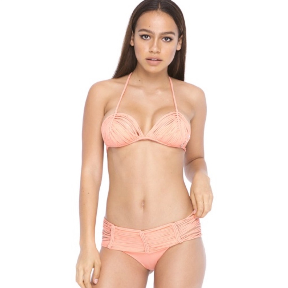 NWT Indah bikini set XS
